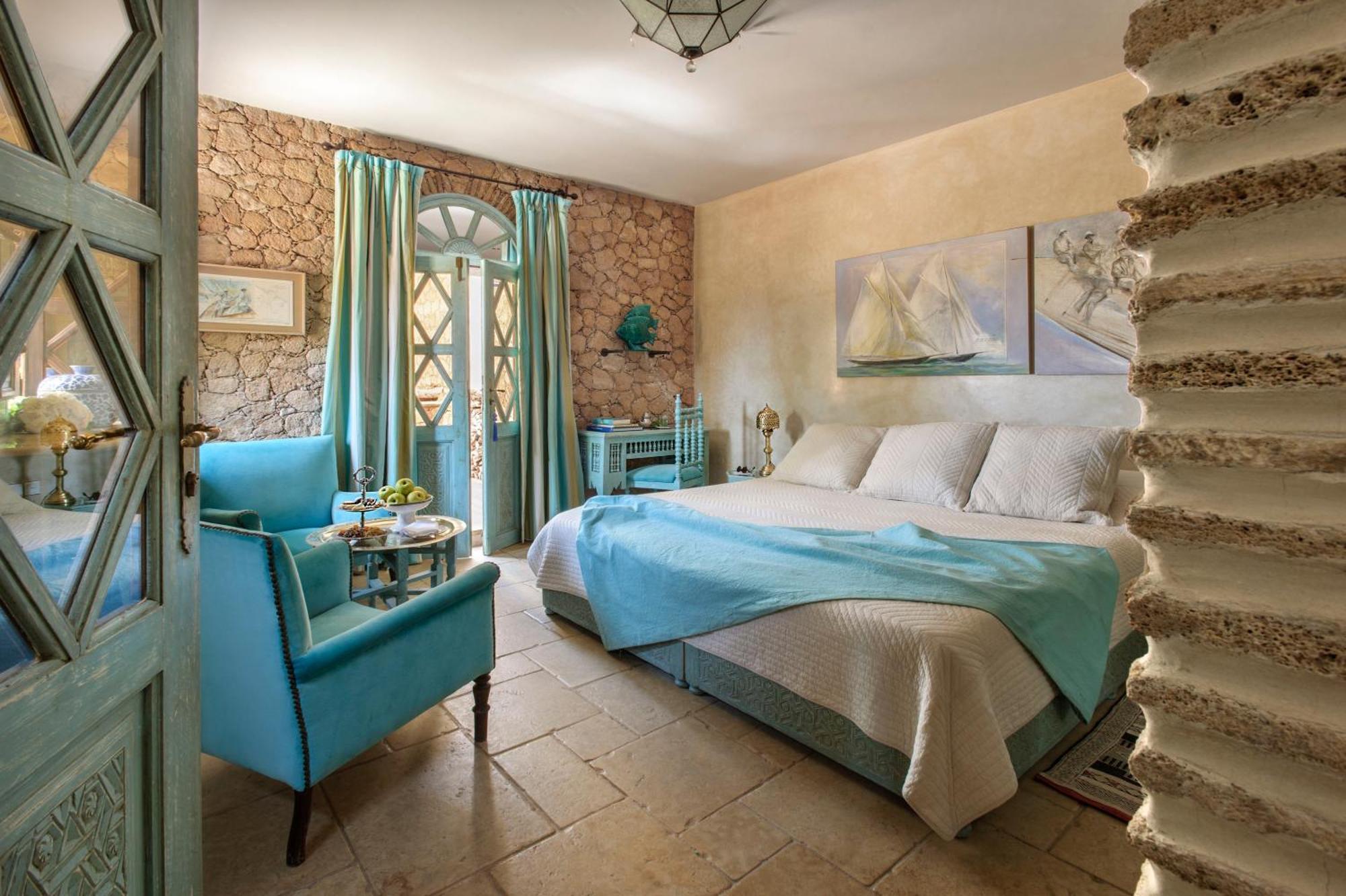 Panorama Room